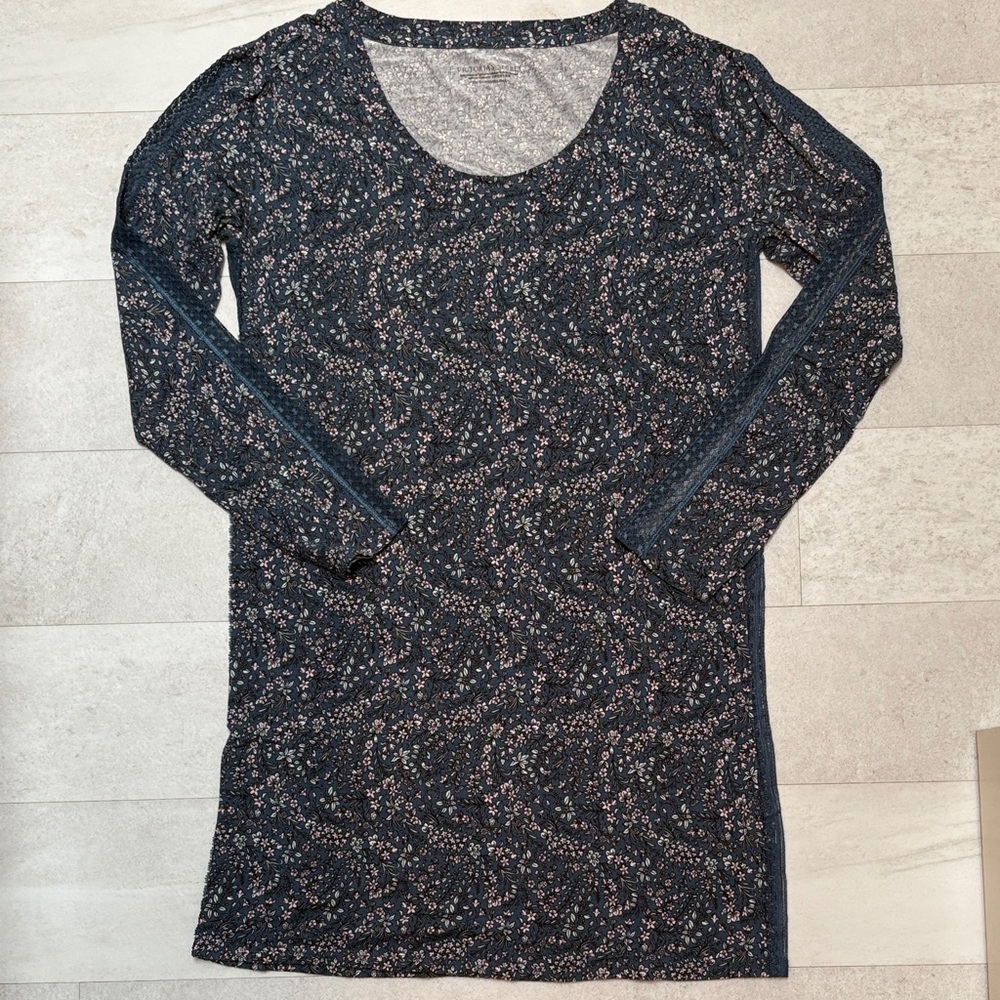 Victoria's Secret blue floral nightgown